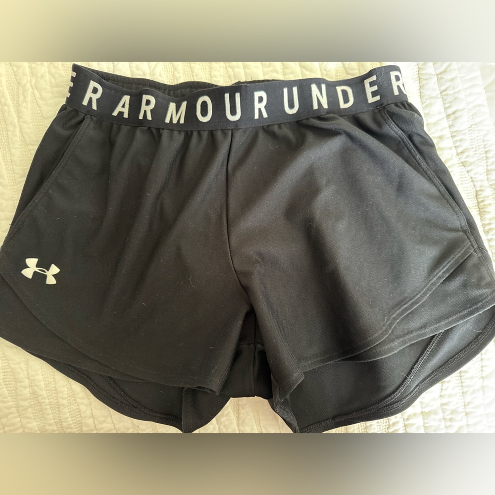 Under Armour Black Women's Athletic Shorts with Branded Waistband